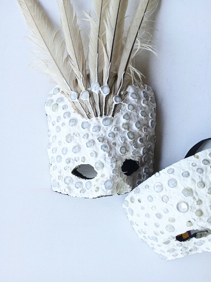 White Gemstone 17" Feathers plus Couple Masks One of a kind - Hand made - Image 4 of 4
