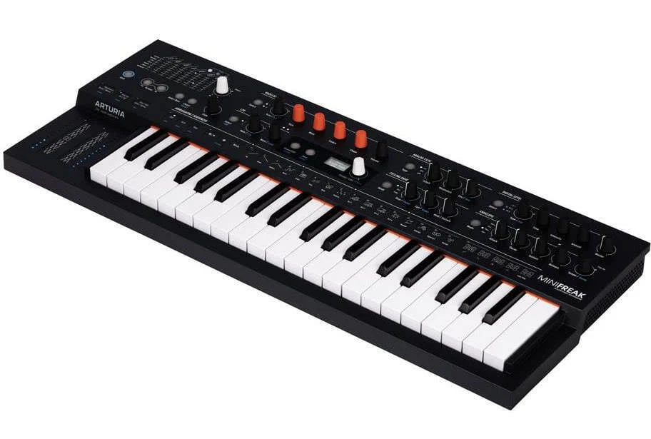 Arturia MiniFreak - OVP & NEU - Bild 2 von 4