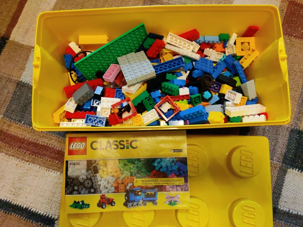 Lego Classic Medium Creative Brick Box and more 10696 Over 3 lbs. Of Legos