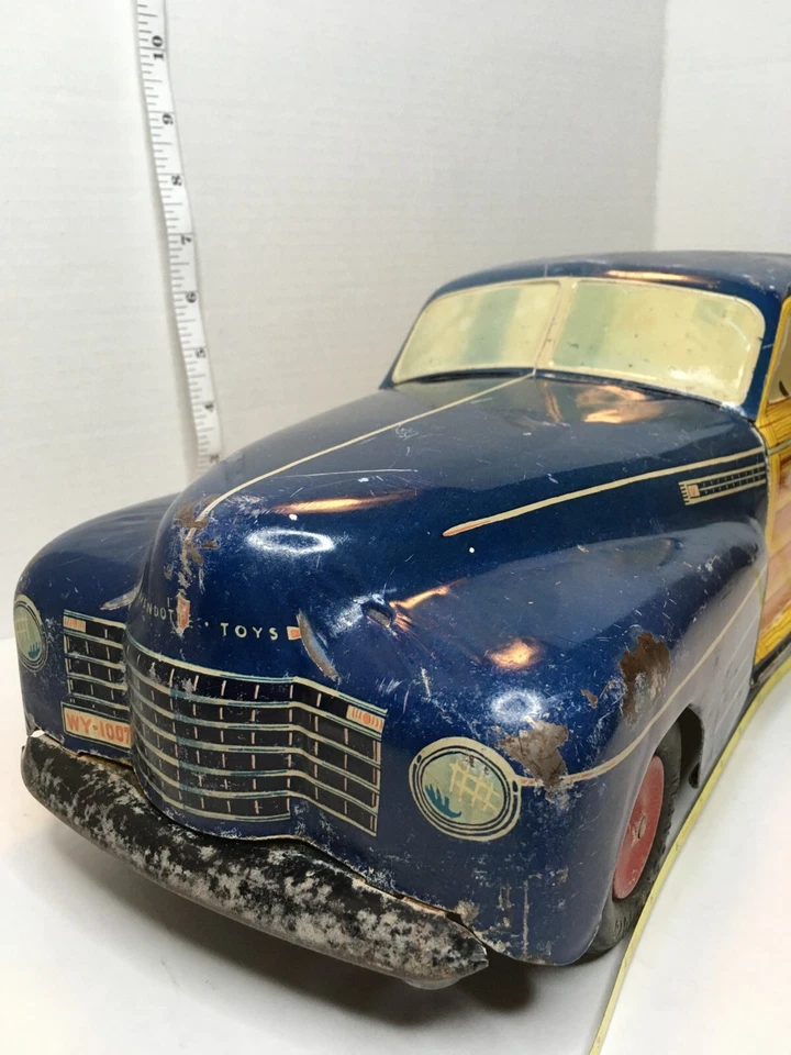 Wyandotte Blue Toytown Estate Car Woody Wagon Acero Prensado De Colección Necesita TLC Foto 4 de 4