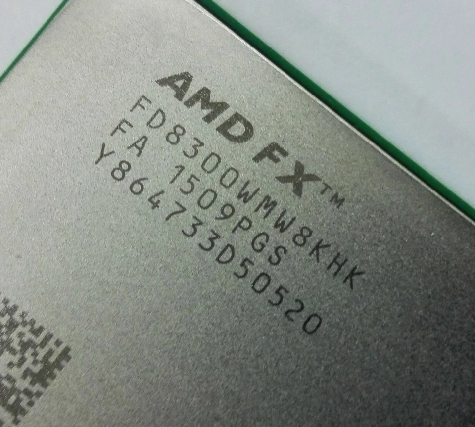 AMD FX-8300 Desktop Processor FX8300 AM3+ FD8300WMW8KHK 95W  8 cores - Image 2 of 4