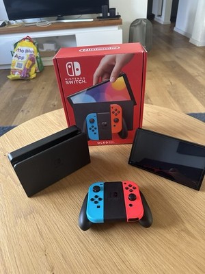 Nintendo Switch OLED + OVP + Transporttasche   sehr guter Zustand