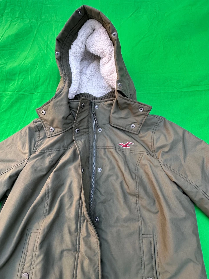 Hollister California All-Weather Sherpa Lined Women's Green Jacket Size L. - Image 3 of 4