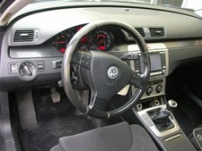 Porte arrière et accessoires Volkswagen PASSAT