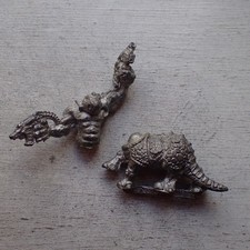 Citadel Warhammer 80s 40K Space Zoat Officer with Fleshborers