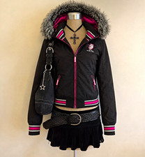 Steeds Reitjacke Schwarz/Pink/Grau/Wei&szlig; mit Kapuze & Kunstfellbesatz