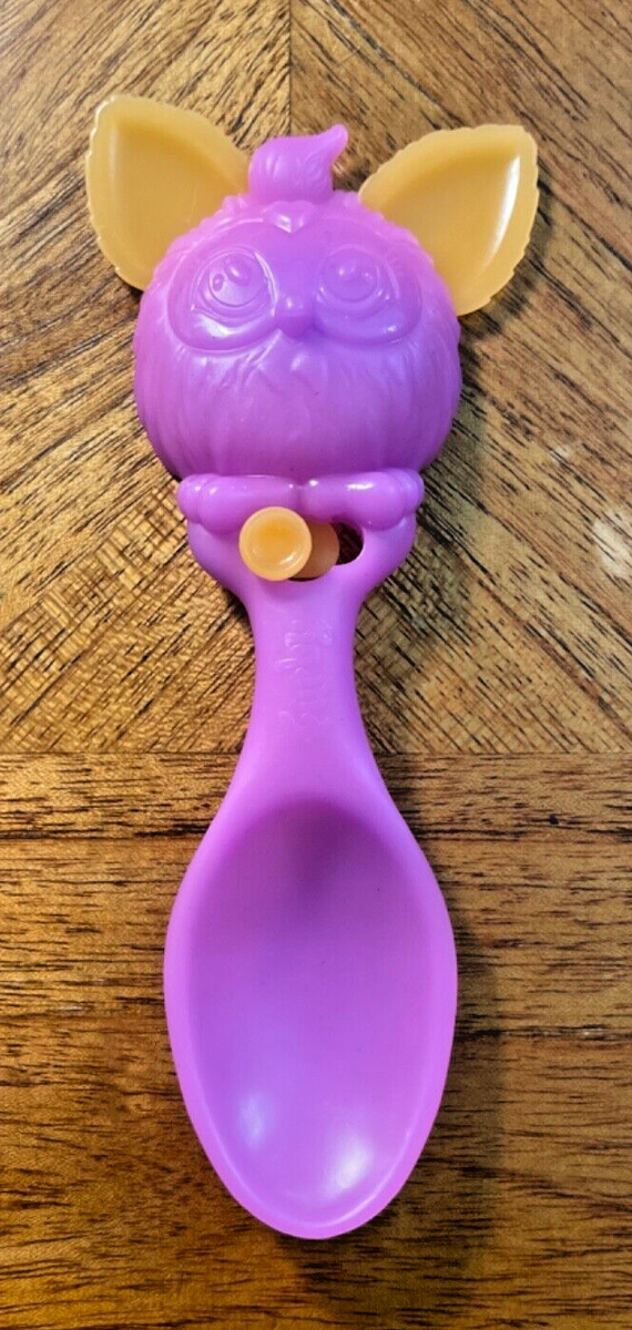 NEW! 2023 Sonic Wacky Pack toy: Furby Color Changing Spoon Purple