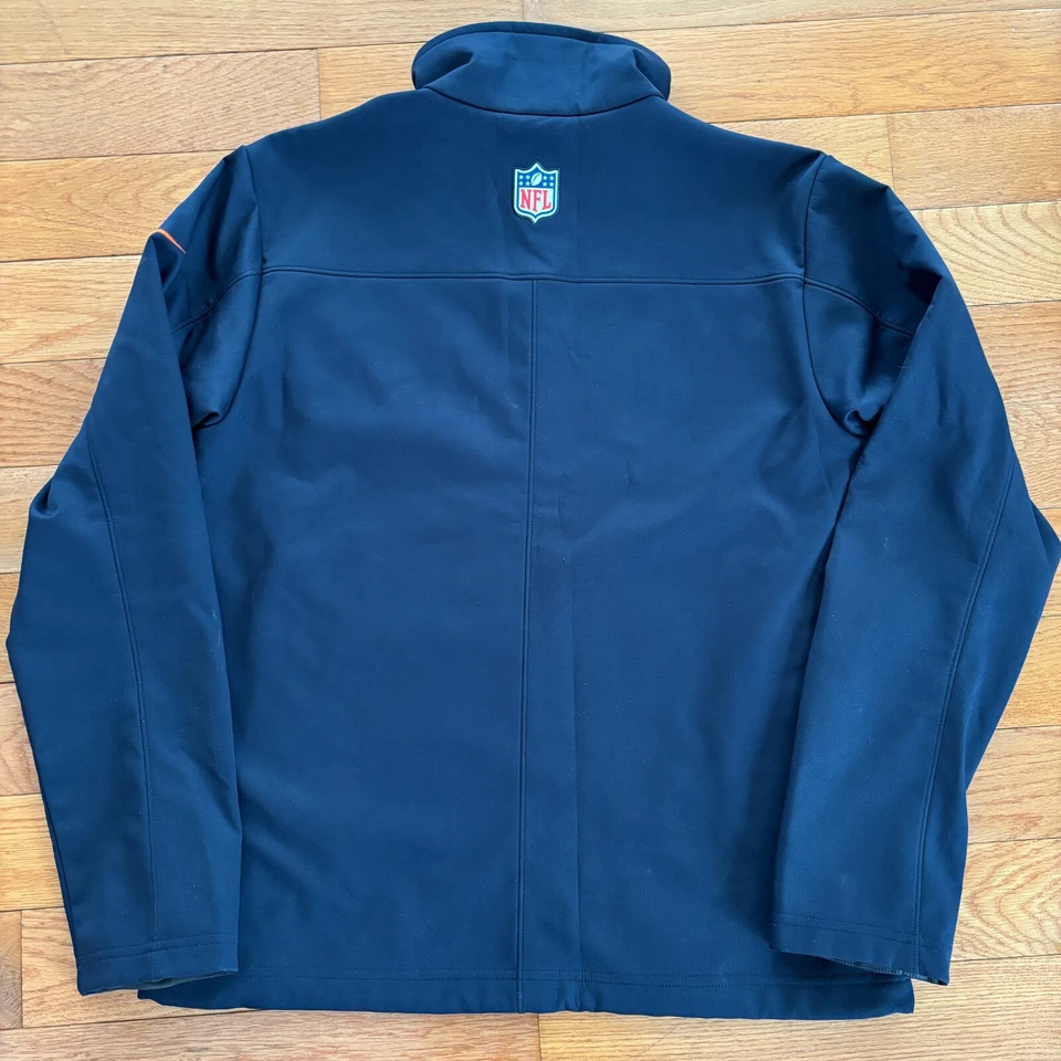 Chicago Bears Nike 软壳夹克 全拉链 NFL 场地服装 羊毛衬里 M — 第 2/4 张图片