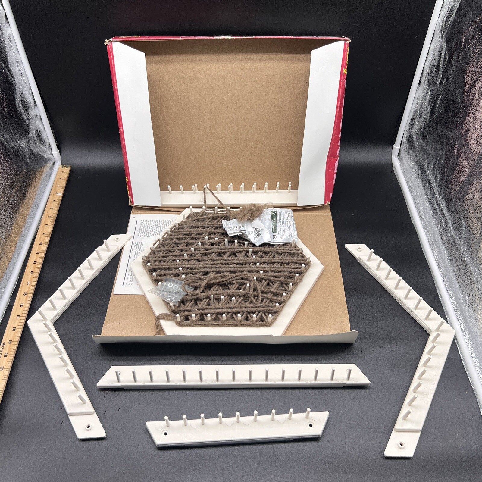 Vintage Love & Money Crafts Hexagon Loom Lap Weaving Set #40290 W/Instructions