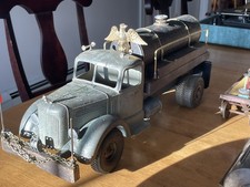 Smith MillerCustom Tanker