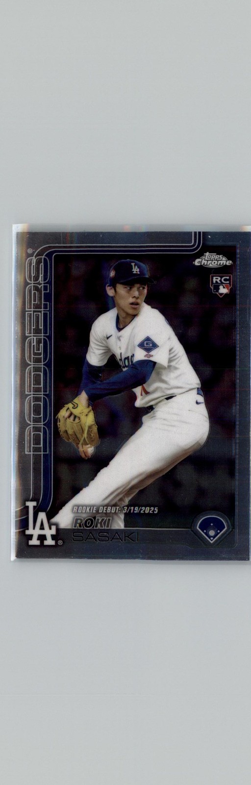 2025 Topps Chrome Update #USC73 Roki Sasaki Refractors