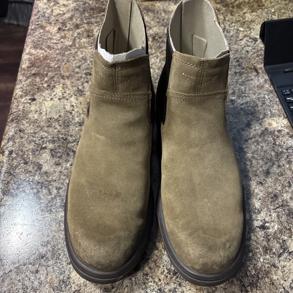 UGG Men