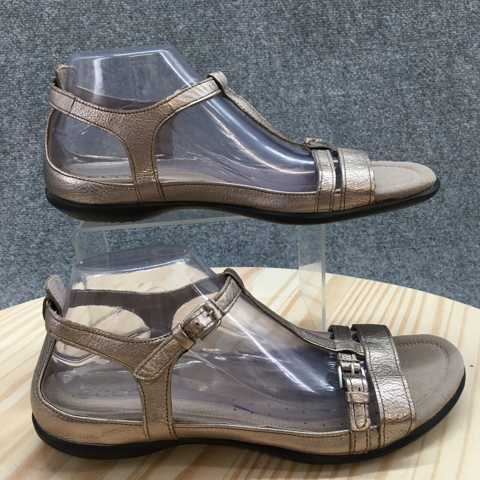 Sandalias ECCO para mujer 42 Flash correa en T hebilla plateada punta abierta cómodas informales planas