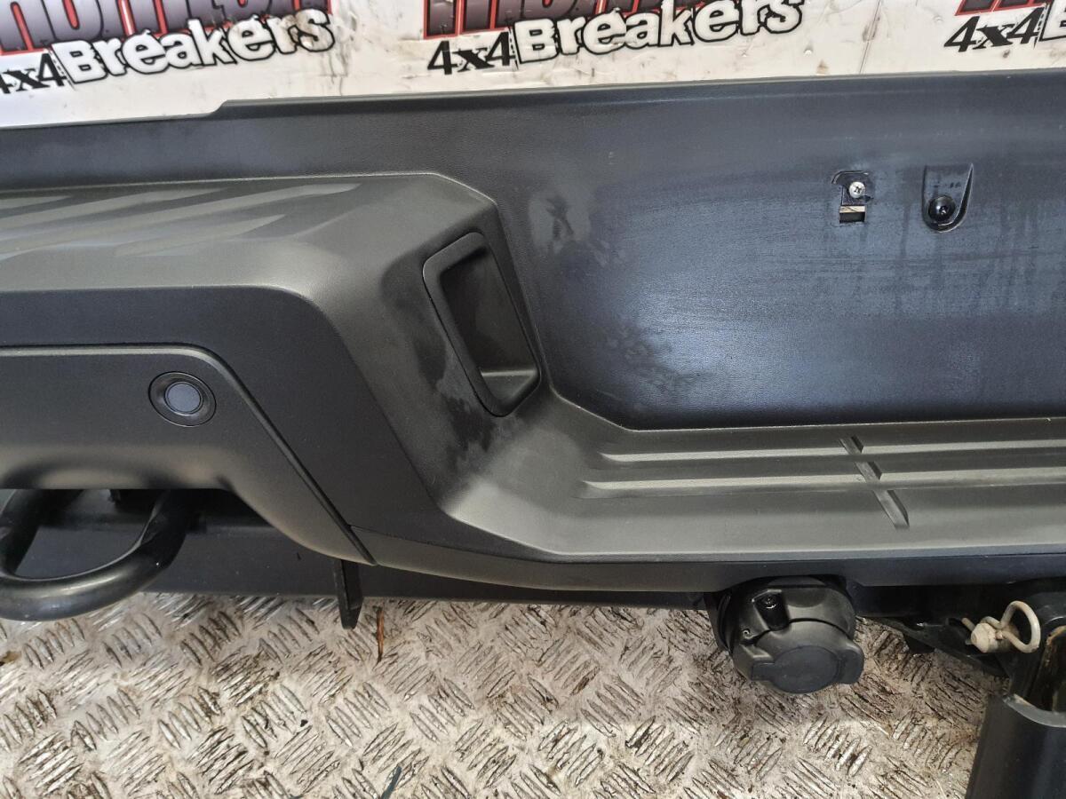 FORD RANGER REAR BUMPER AND TOW HITCH RAPTOR 20162023 JB3B17K824