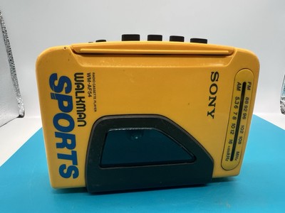 Vintage Sony Sports Walkman WM-AF54 AM/FM Radio Cassette. Free