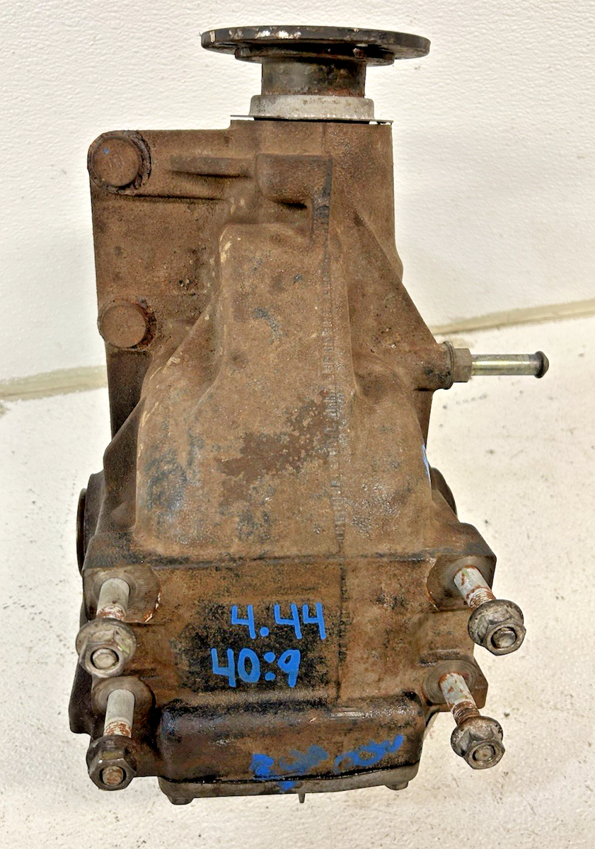 パーツ Mazda RX-8 2004-2008 Mazda RX-8 RX8 REAR differential diff 4.44 ratio 6 speed