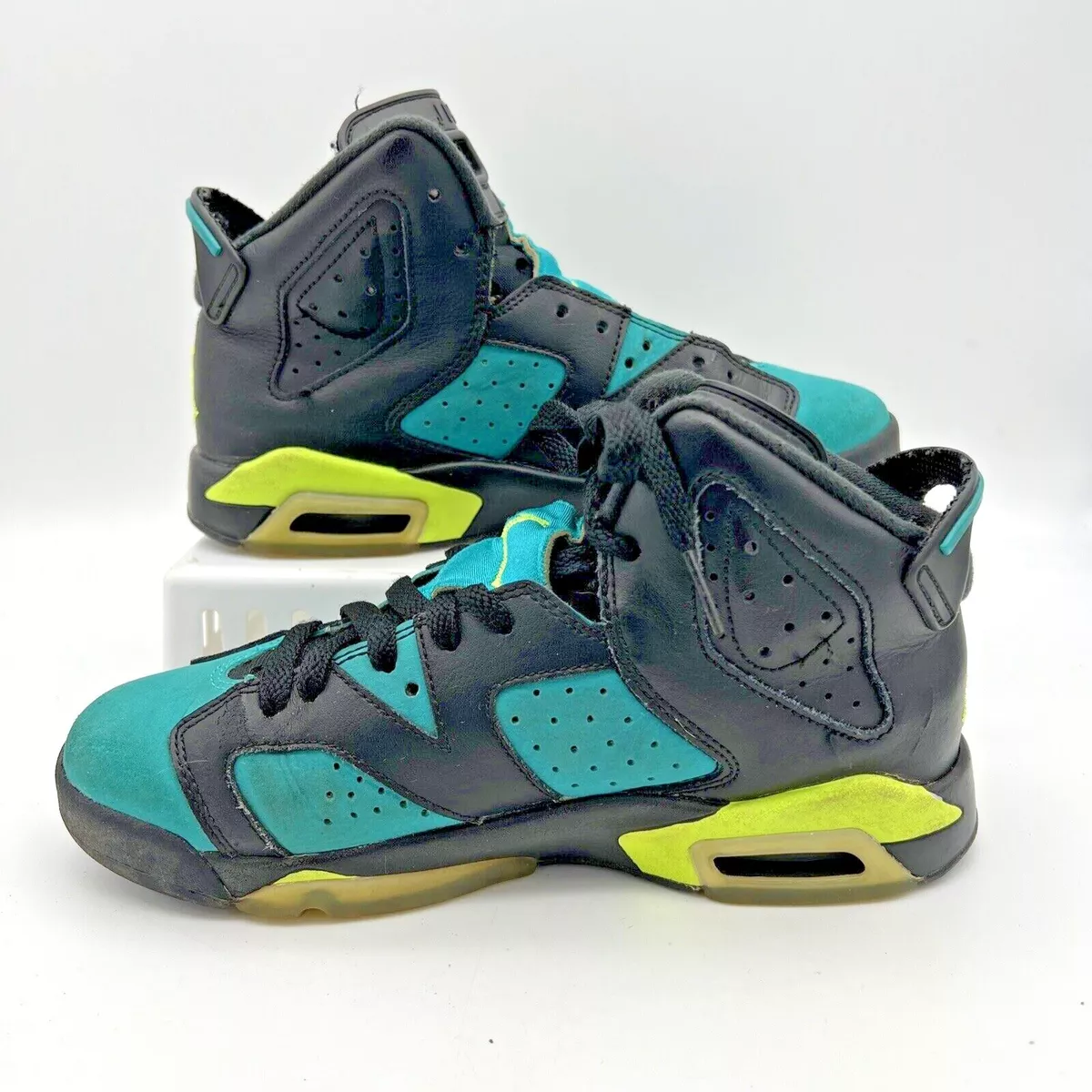 Nike Air Jordan 6 Retro Basketball Shoes Kid 4.5Y Women 6 Turbo Green 543390 043