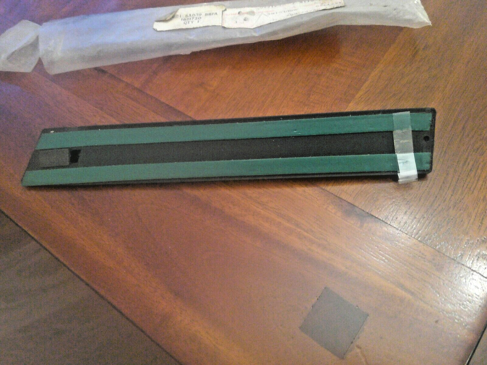 Picture 3 of 4