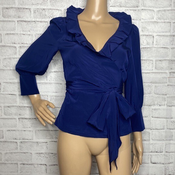 Diane Von Furstenberg Kuita navy silk wrap blouse 2 | eBay