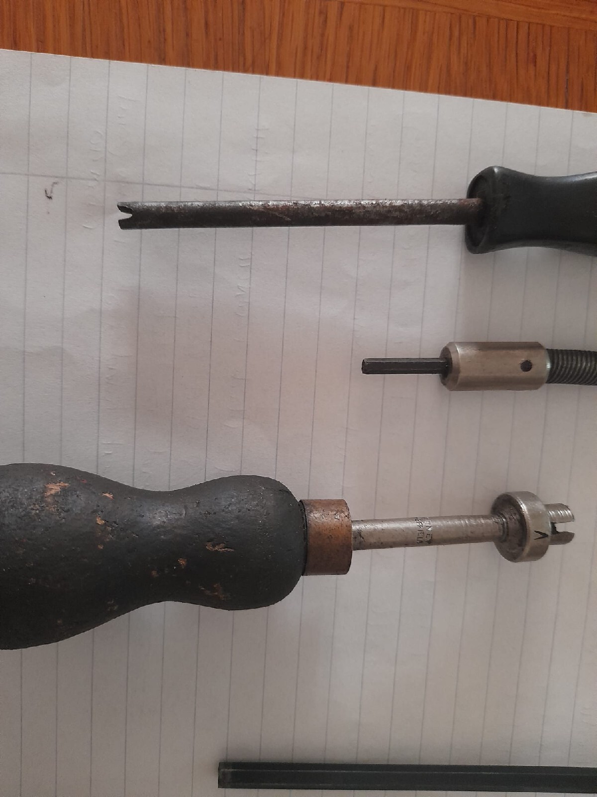 Bundle of 15 very interesting classic car tools from 70's all still