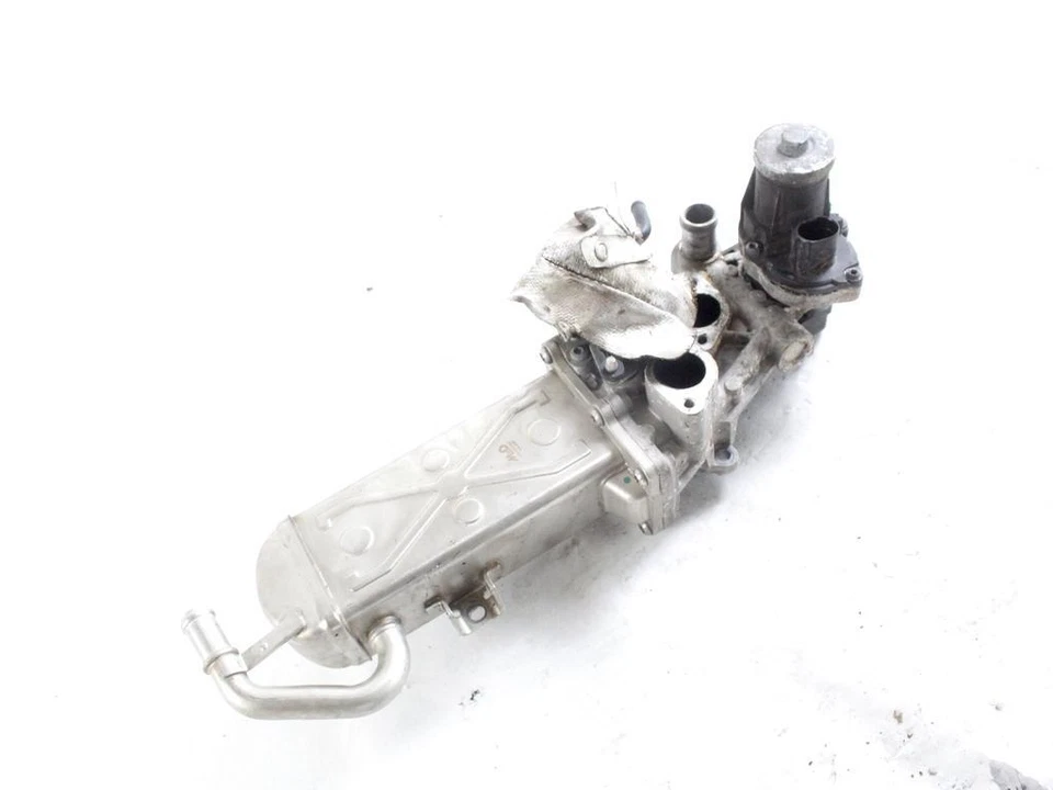 03L131512DQ VALVOLA EGR BY PASS CON RADIATORE AUDI Q3 2.0 D 103 KW 5P (2013) RIC Foto 3 de 4