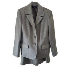 Jones Wear Classic Gray Suit Jacket & Skirt Set
