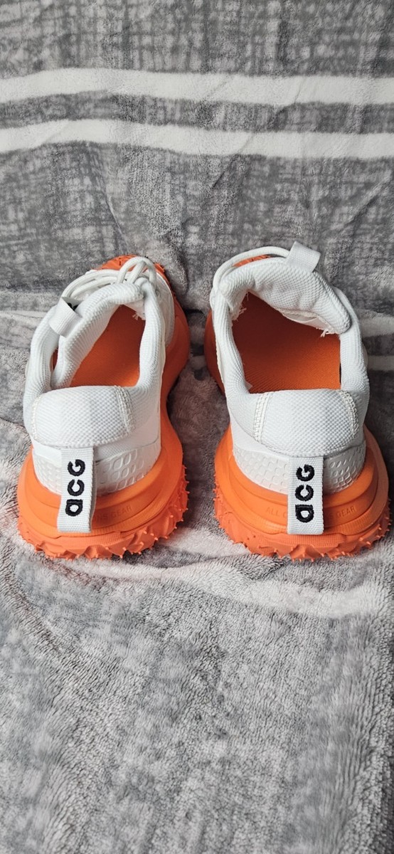 Nike ACG Mountain Fly 2 Low White Orange Hiking DV7903-100  display picture 3
