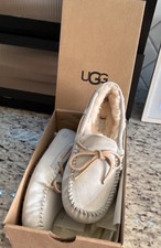 UGG Dakota Moccasin Women's Slippers sky blue Suede Shearling Bow Accent Size 7