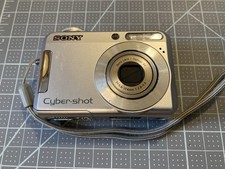 Sony Cyber-shot DSC-S650 7.2MP Digital Camera - Silver