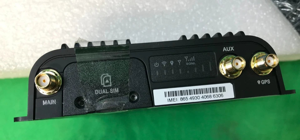 Cradlepoint S5A902A Mbps 2-Ports Wireless (Wi-Fi) Router - Image 4 of 4