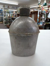 Vintage 1944 Vollrath WWII US Military Canteen