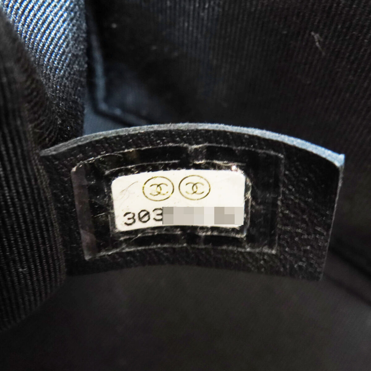 CHANEL Matelasse Chain Shoulder Bag Fuzzy Black | eBay CHANEL Matelasse Chain Shoulder Bag Fuzzy Black | eBay