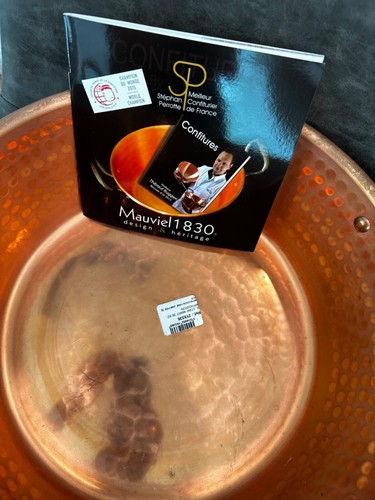 NEW Mauviel 1830 M'Passion Hammered Copper Jam Pan With Brass Handles 9.45 Quart - Picture 3 of 9
