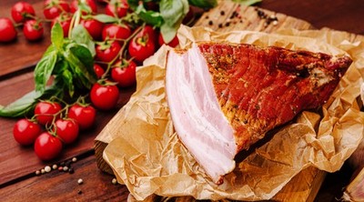 QS Kinnbäckle, Schweinebacke, gepökelt.  geräuchert, gekocht,  ca 0,9-1,0 kg