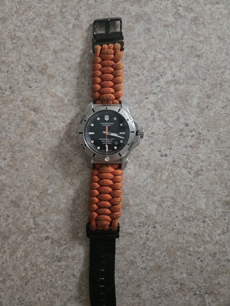 USED Victorinox I.N.O.X. Professional Diver Men's Watch. pls read