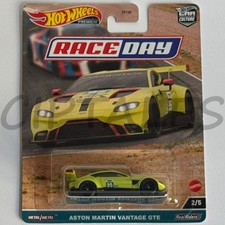 Hot Wheels Aston Martin Vantage GTE RACE DAY Premium Car Culture - 1:64 Mattel