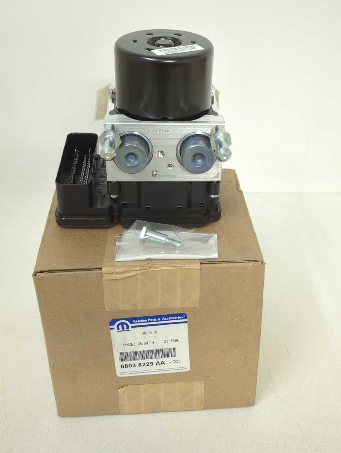 New OEM genuine Mopar ABS Brake Pump 2009 Dodge Journey Module 68038229AA
