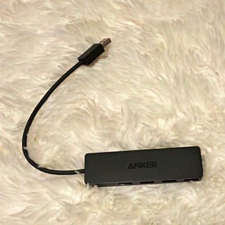 Anker 4 Port Ultra Slim USB 3.0 USB A Data Hub/Splitter Box A7516 Black