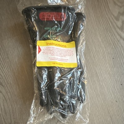 70E Solutions E011B E011B/10 Rubber Work Gloves, Size 10, Exp May 03 2024