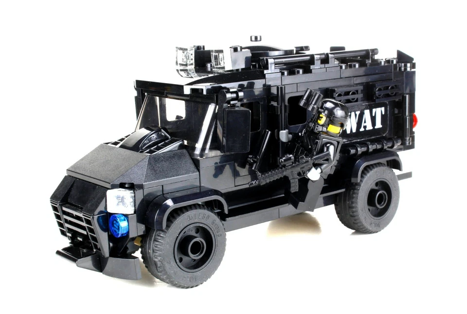 SWAT Truck police armored vehicle made w/ real LEGO® bricks and minifigs - Image 2 of 4