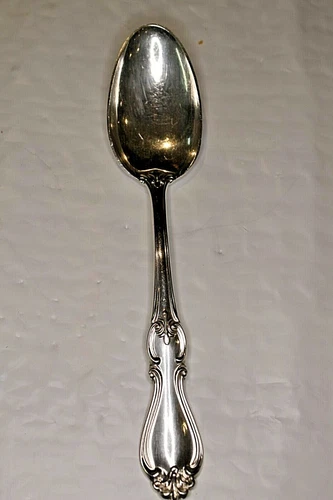 Towle Queen Elizabeth I Teaspoon 6in.  Sterling 39g