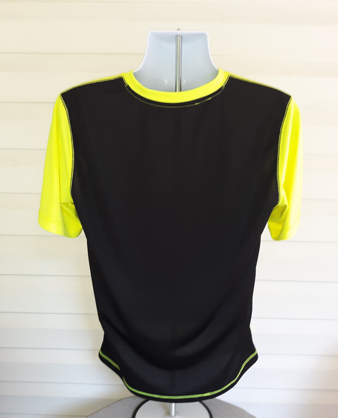 Everlast Sport Mens Size XL Short Sleeve Round Ne… - image 2