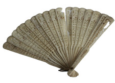Antique Bone Broken Fan Ventaglio Fashion Collection