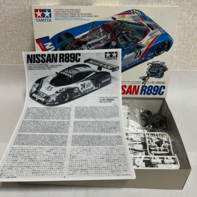 Tamiya 1/24 NISSAN R89C Sports Car Series No.93 Plastic Model Kit