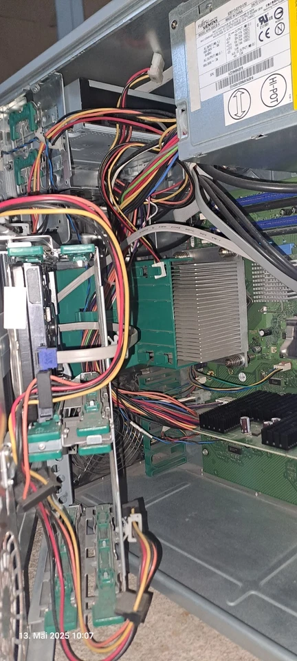 XP PC FUJITSU SIEMENS CELSIUS W350 Workstation D2317 2x 2,8GHz 1GB 80GB RS-232 - Bild 4 von 4