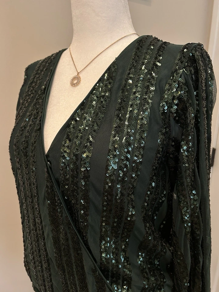 Body envolvente de lentejuelas verde esmeralda Flying Tomate fiesta top L (nuevo sin etiquetas) Foto 2 de 4