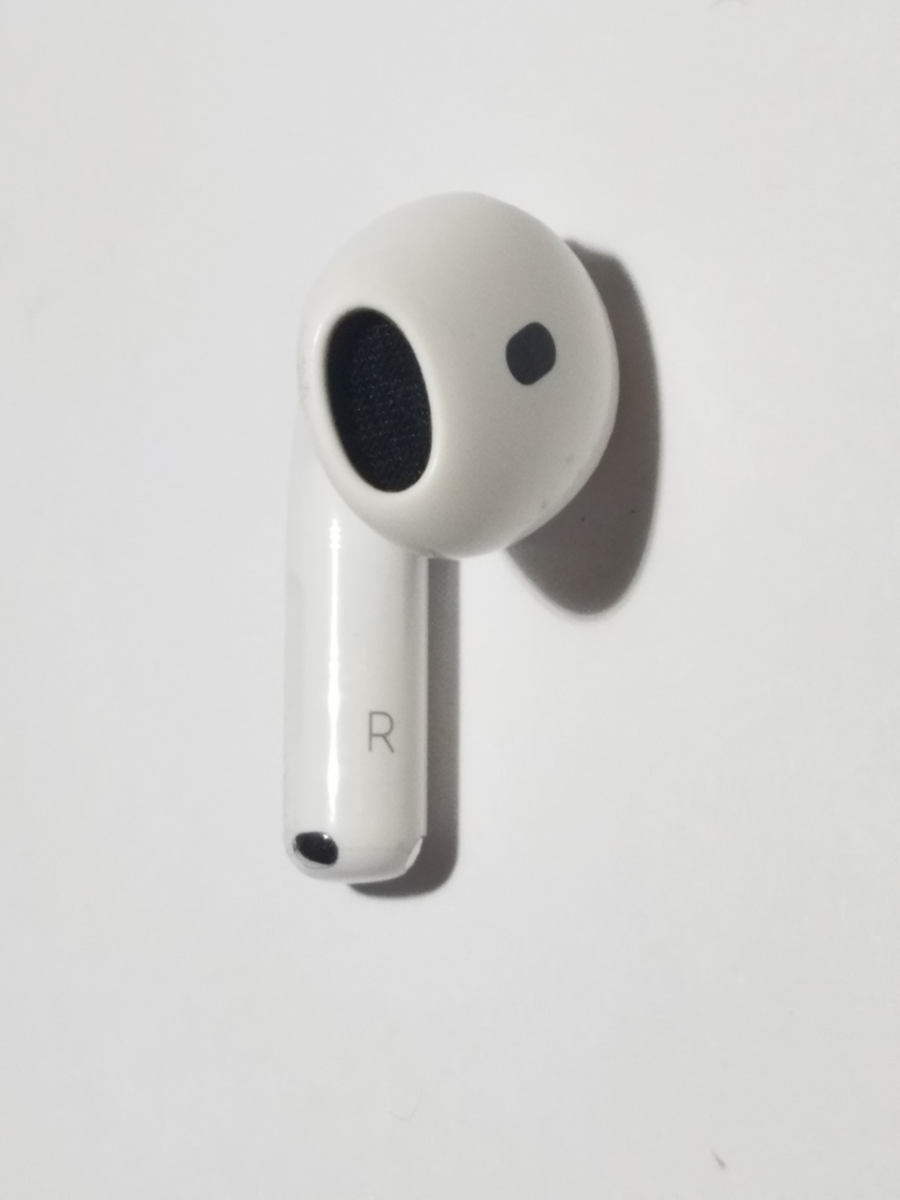 Apple AirPods（第4世代）標準モデル A3058 美品 Apple AirPods（第4世代）標準モデル A3058 美品 美品】Apple正規品