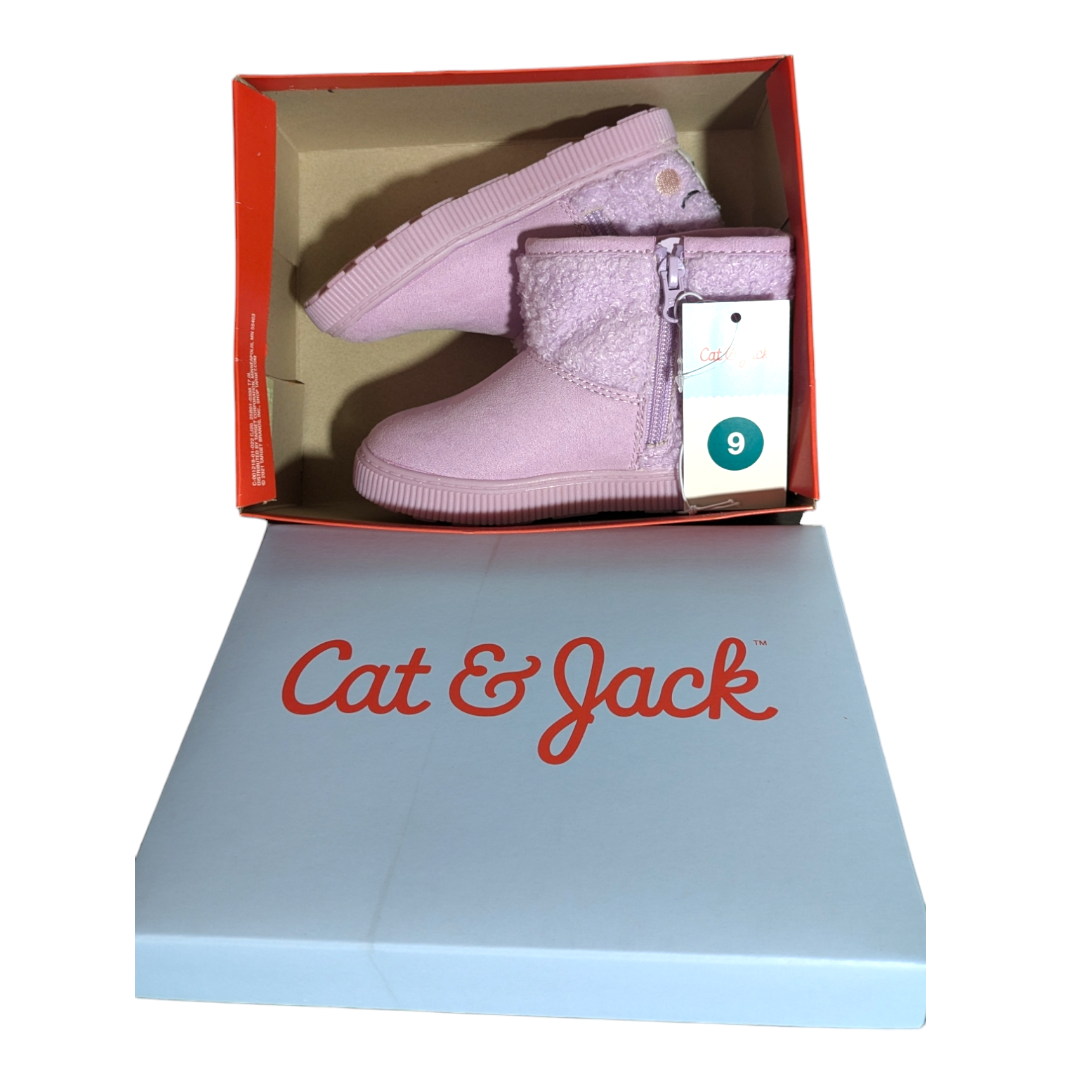 NWT, Cat & Jack Zip Up Toddler Boots. Light Purple With Fleece