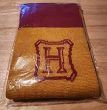 WIZARDING World Universal Harry Potter Winter Neck Scarf Maroon  Gold NEW WW