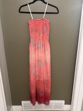vibrant pink sunset floral sleeveless Midi dress with a smocked bodice Size S/m